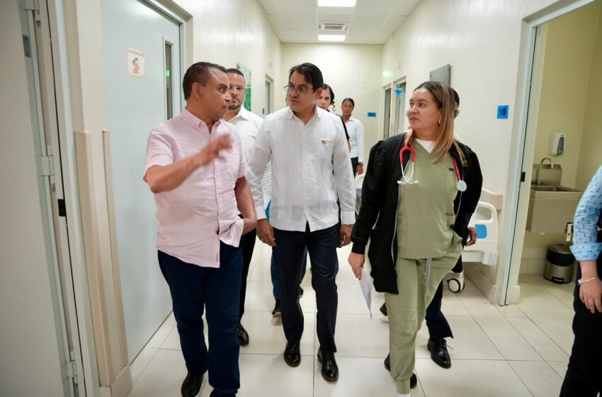  99 hospitales de la Red Pública operan con cero deudas