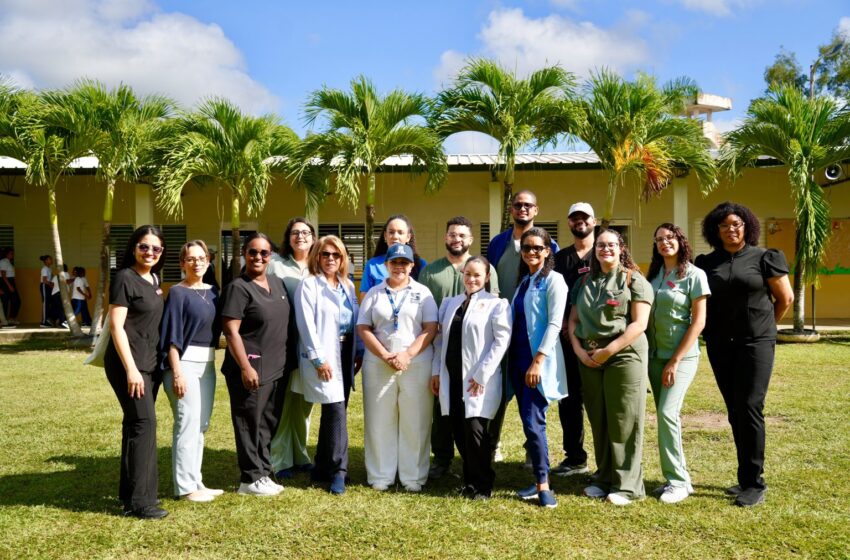  SNS participa en jornada de campo por la salud mental en Monte Plata