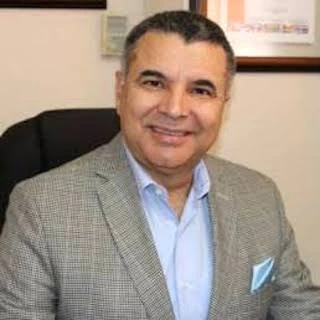  Martín Ortiz renuncia a la División Materno Infantil del SNS