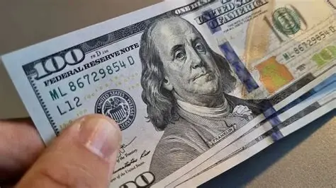  Dólar subió 28 cts. y el euro 15; eran vendidos a $59.20 y $69.96