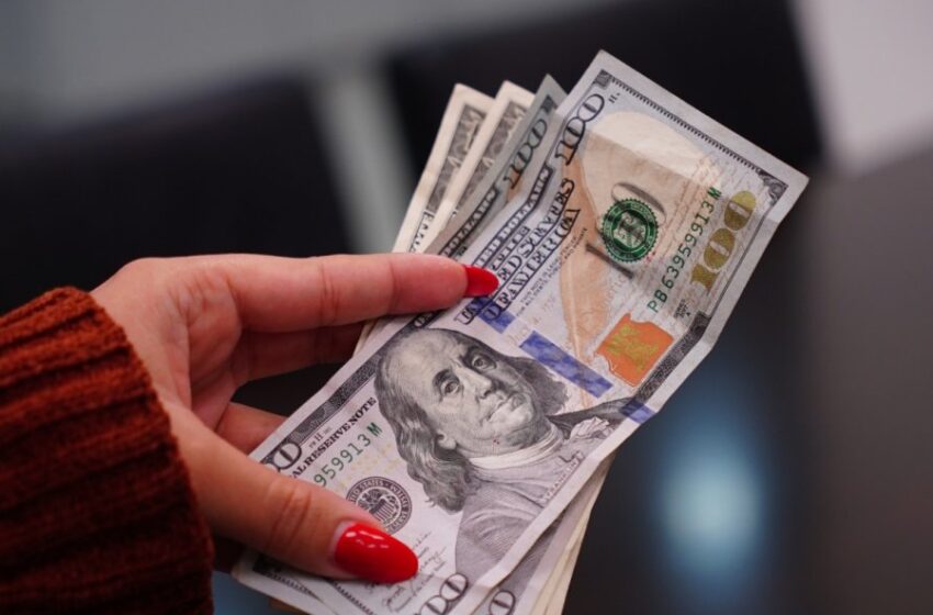  Dólar en República Dominicana: tasas de compra y venta para este lunes 19 de octubre